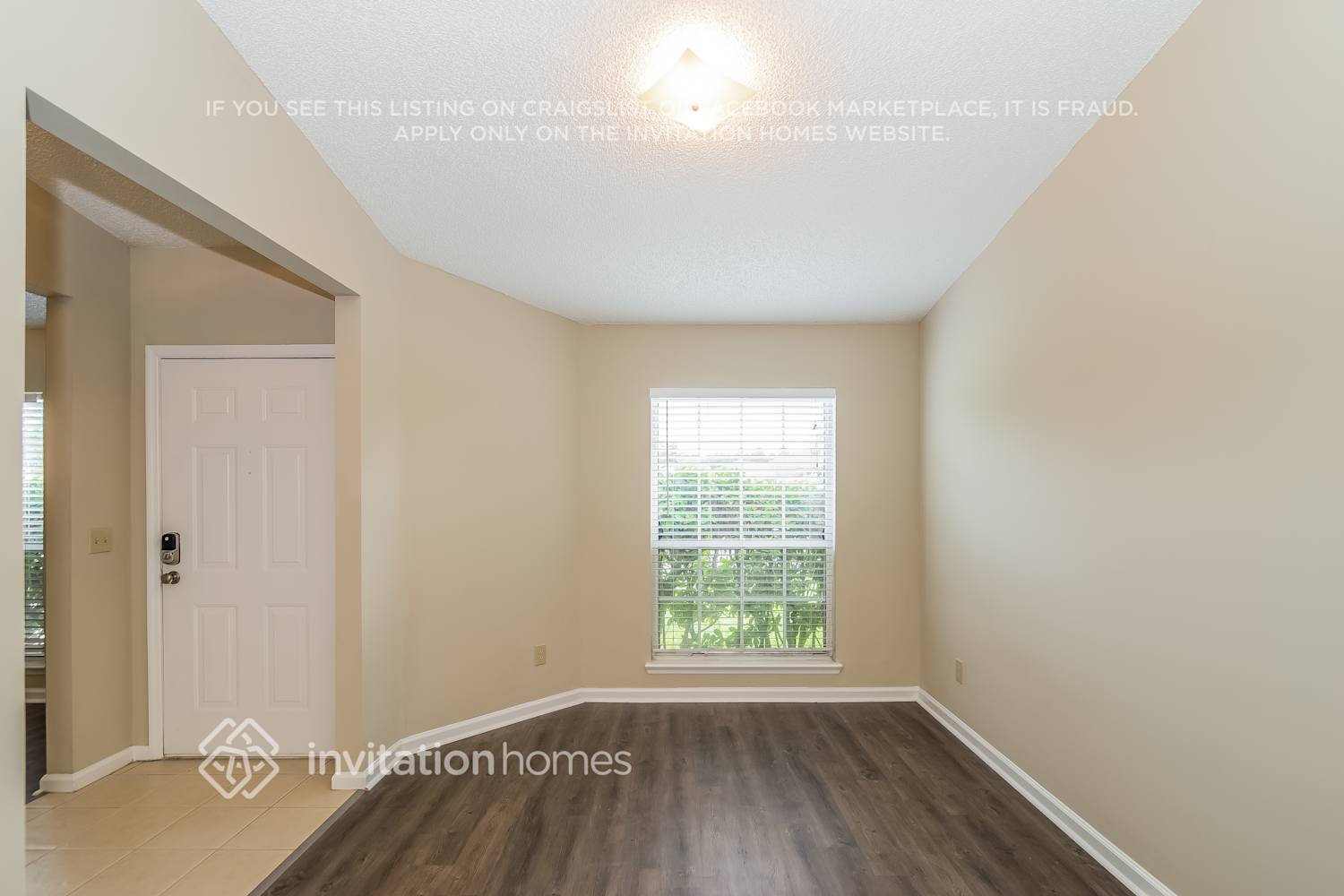 Building Photo - 12963 Silver Springs Dr N
