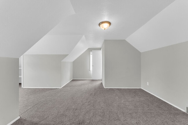 Building Photo - 4016 Verona Rd