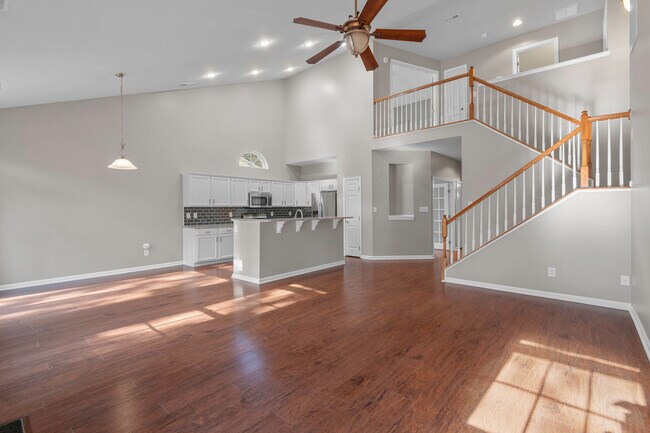 Building Photo - 10777 White Dogwood Dr