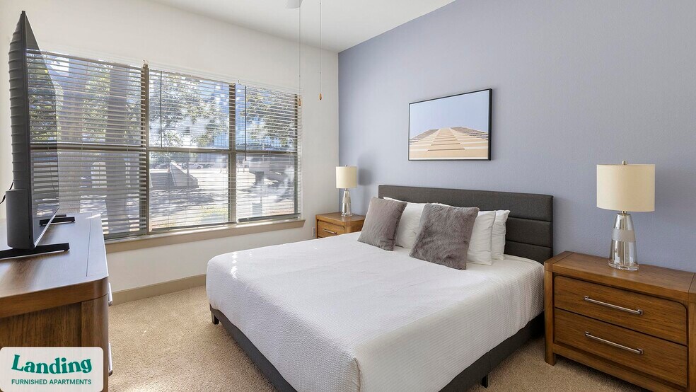 Building Photo - 5005 Galleria Dr