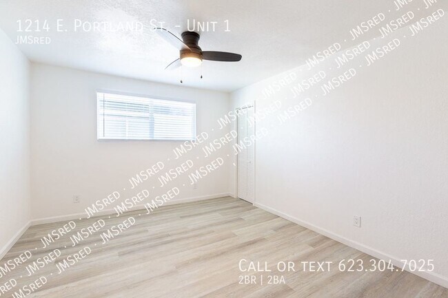 Building Photo - 1214 E Portland St