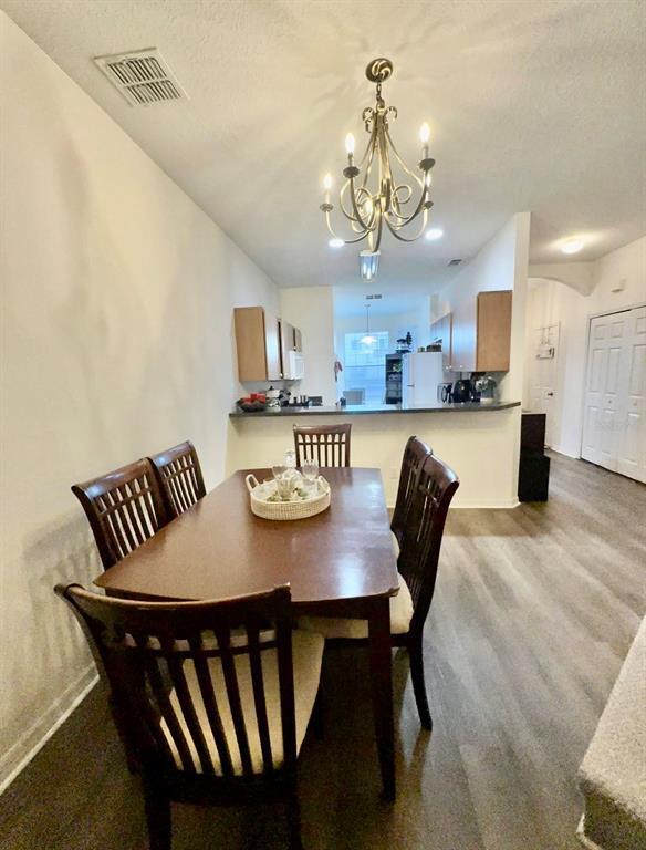 Building Photo - 1207 S Beach Cir