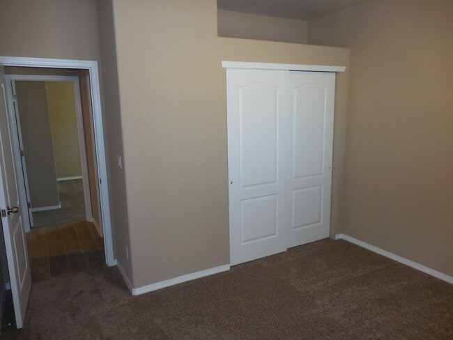 Building Photo - 7312 Glacier Dr