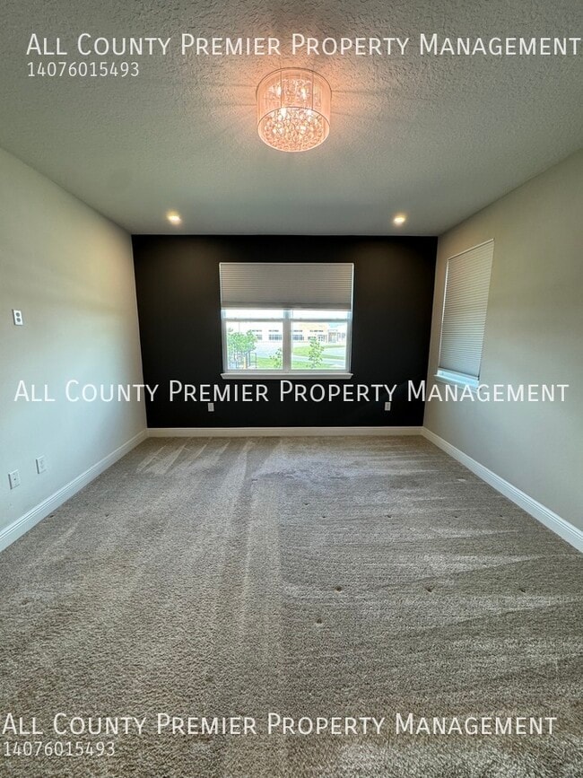 Building Photo - 10235 Austrina Oak Lp