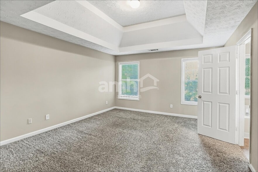 Building Photo - 900 Cline Petty Way