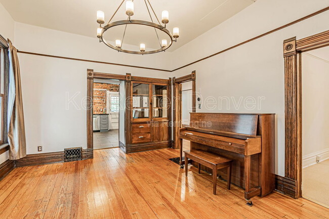 Building Photo - 2141 Irving St