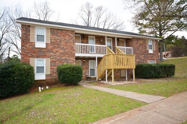 Primary Photo - 4437 Torrance Dr NW