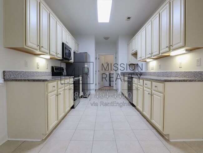 Building Photo - 7624 Sandler Dr