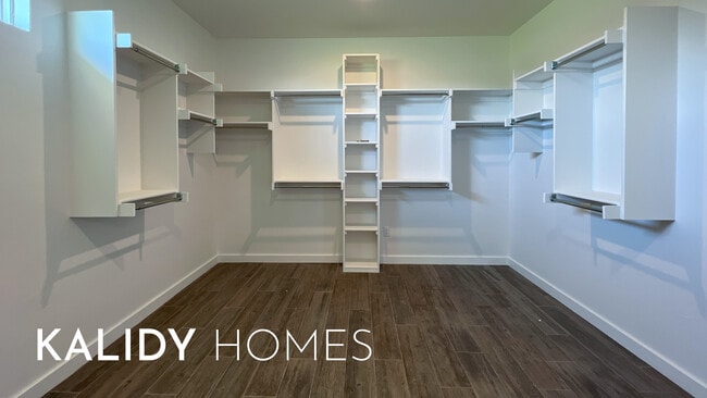 Building Photo - 20456 Antler Farms Dr