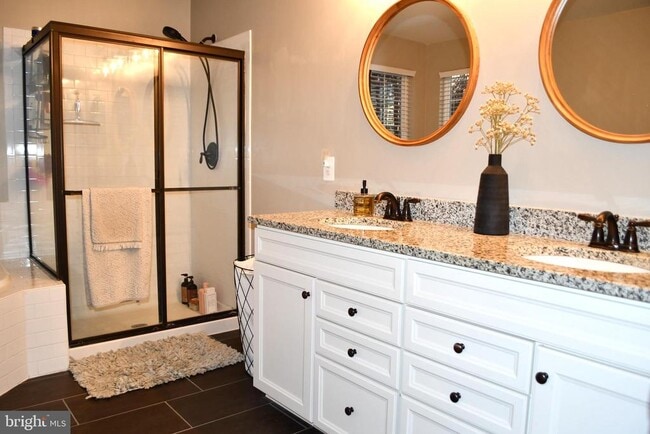 Building Photo - 848 Chestnut Ridge Dr