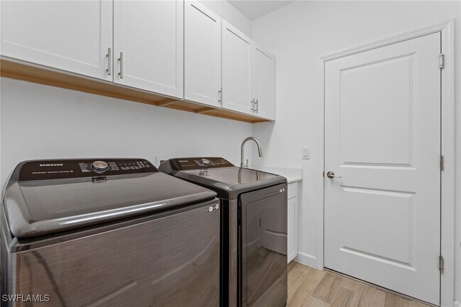 Building Photo - 1779 Hagen Ct