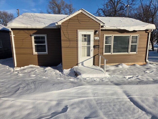 Building Photo - **FIRST MONTH FREE** 2 bedroom house in Rockwell City $695 per month