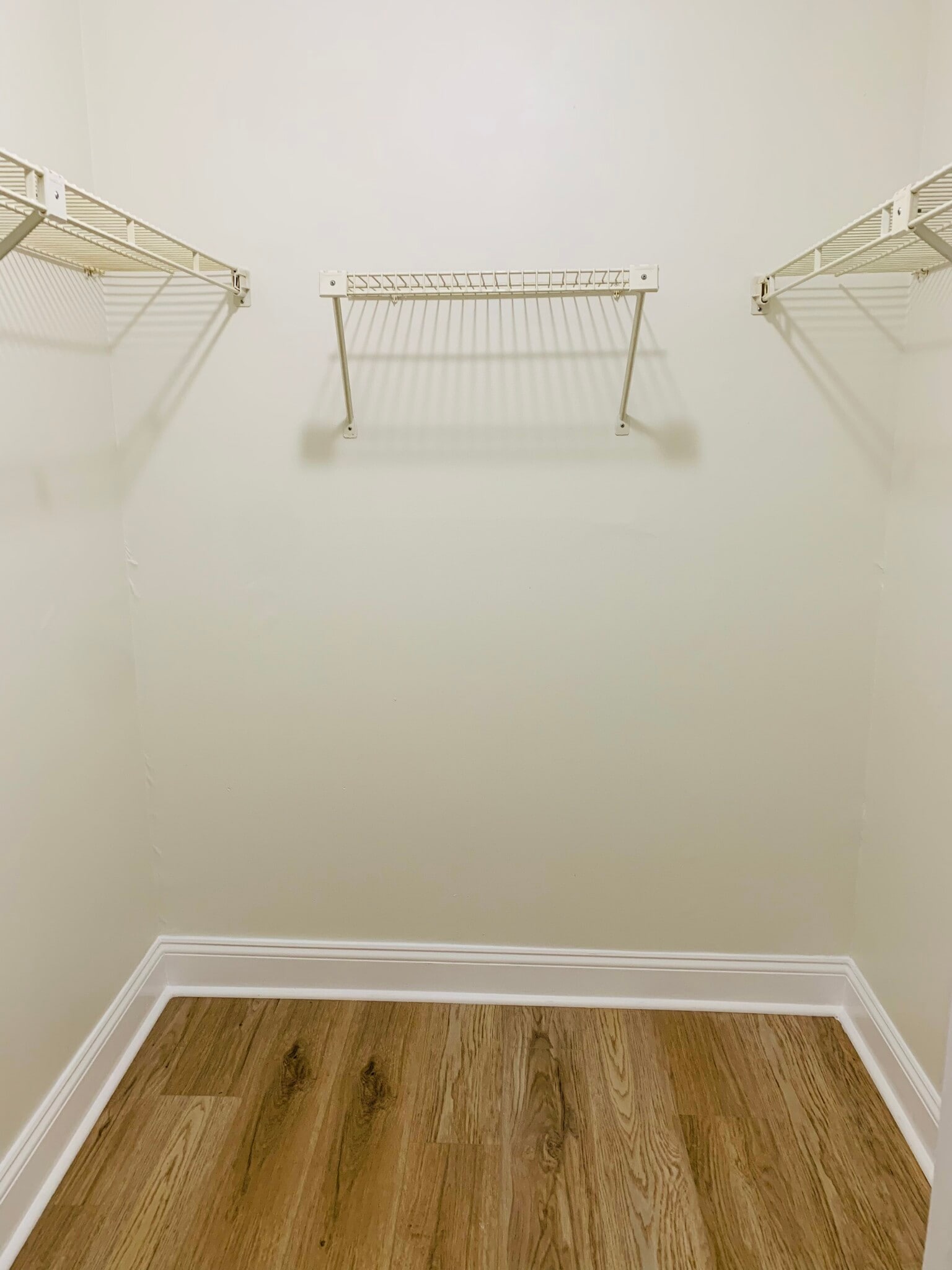 Building Photo - 524 Warm Springs Cir