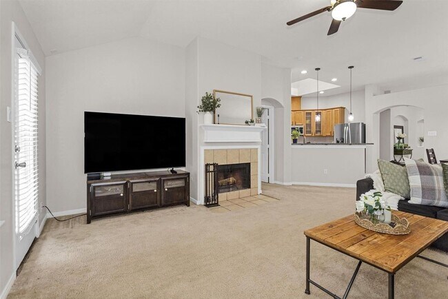 Building Photo - 2614 Easton Springs Ct