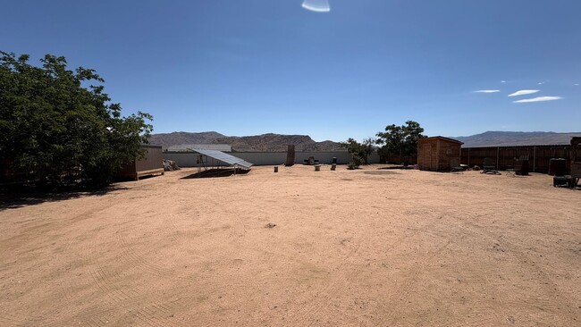 Building Photo - Desert Living in Apple Valley — Spacious Estate with Privacy & Comfort