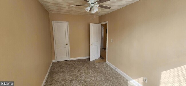 Building Photo - 2017 I St NE