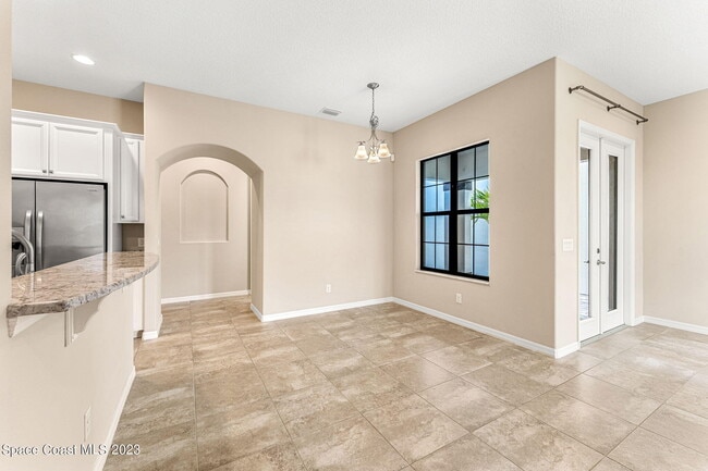 Building Photo - 8700 Napolo Dr