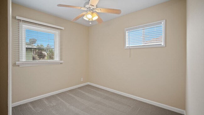 Building Photo - 124-126 4th Street Duplex