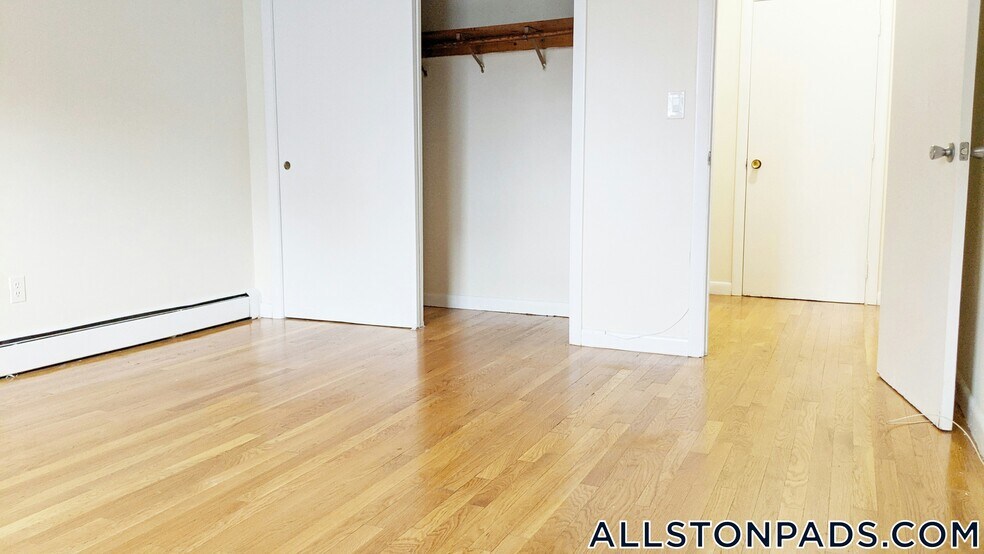 Building Photo - 26 Allston St