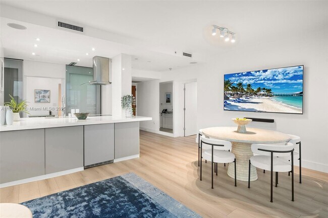 Building Photo - 101 20th St