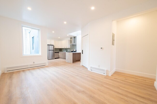 Building Photo - 4525 Brown St