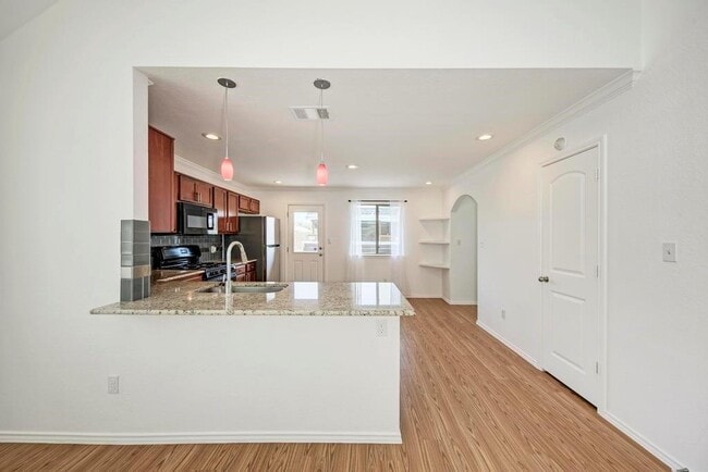 Building Photo - 4511 Halliday Ave