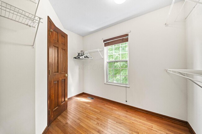 Building Photo - 7854 Astra Cir