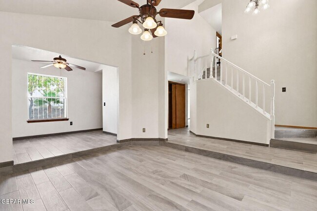 Building Photo - 6900 Imperial Ridge Dr