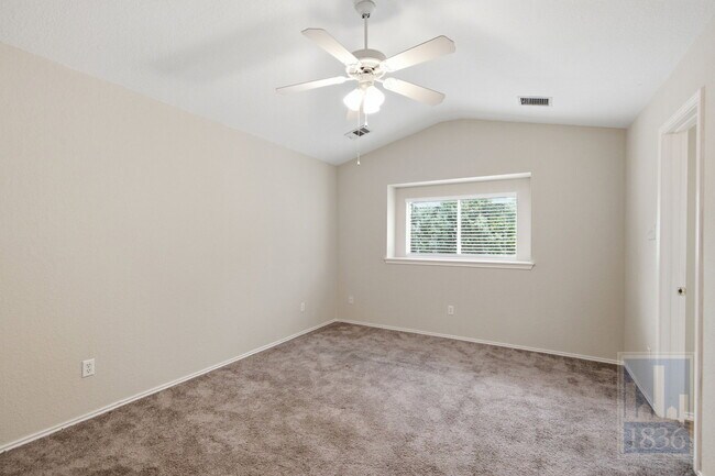 Building Photo - 437 Sampson