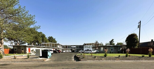 Building Photo - Welcome Home!