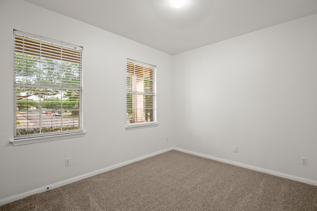Building Photo - 1300 Estival Dr