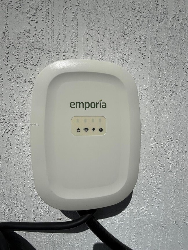 Building Photo - 2945 SE 3rd St