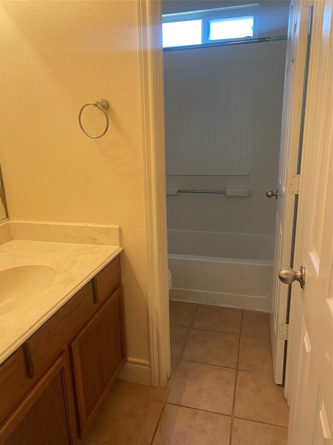 Building Photo - 14434 Summer Garden Dr