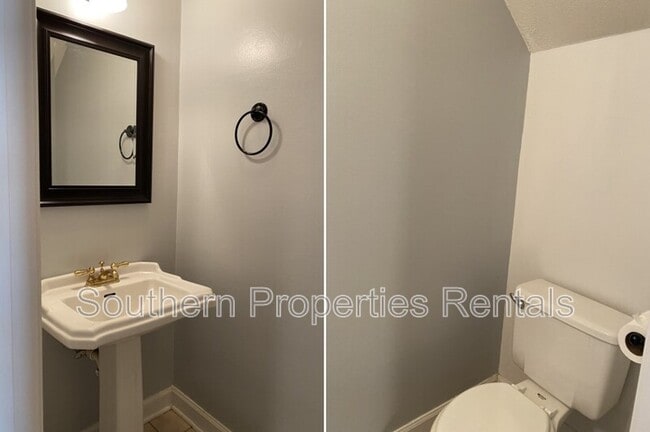 Building Photo - 400 N Steele St