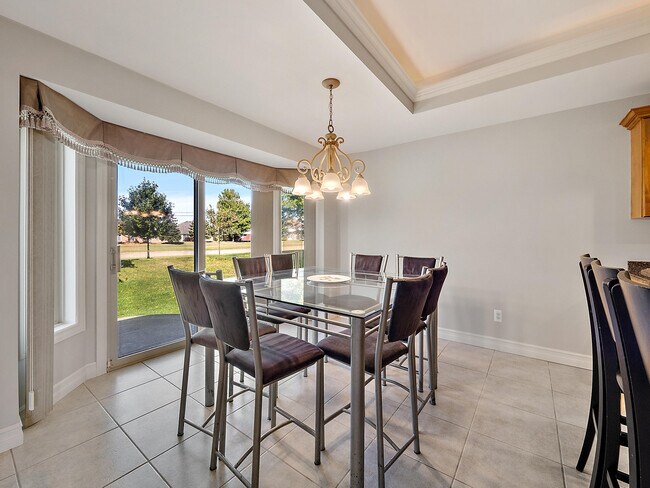 Building Photo - 50247 Cheltenham Dr