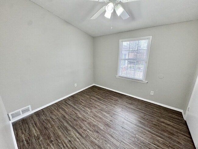 Building Photo - 3141 Arrendale St