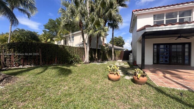Building Photo - 14819 SW 46th Ln