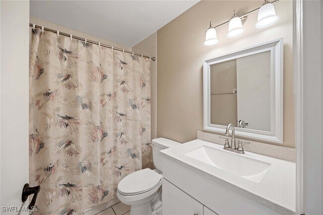 Building Photo - 7784 Emerald Cir
