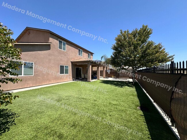 Building Photo - Available Soon!