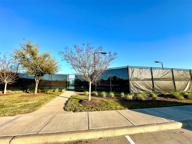 Building Photo - 23106 Tindarey Falls Ln