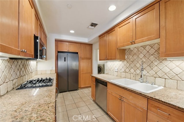 Building Photo - 742 Locust St