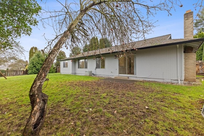 Building Photo - Charming 3-Bedroom Home on Quiet Cul-de-Sac