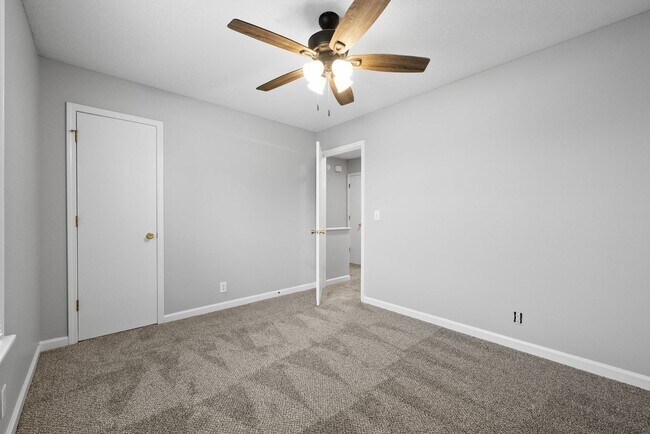 Building Photo - 358 Peabody Dr
