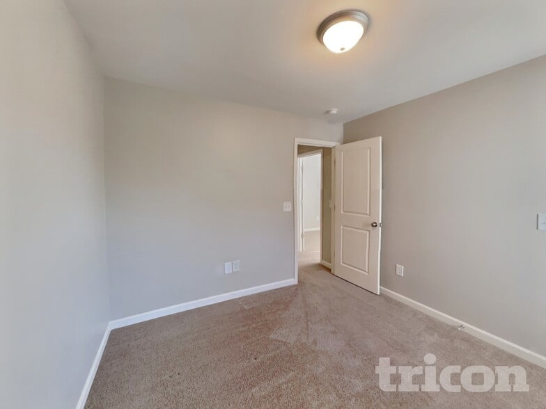 Building Photo - 963 Bitting Hall Cir