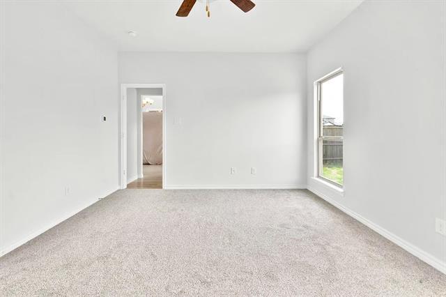 Building Photo - 7505 Paramount Dr