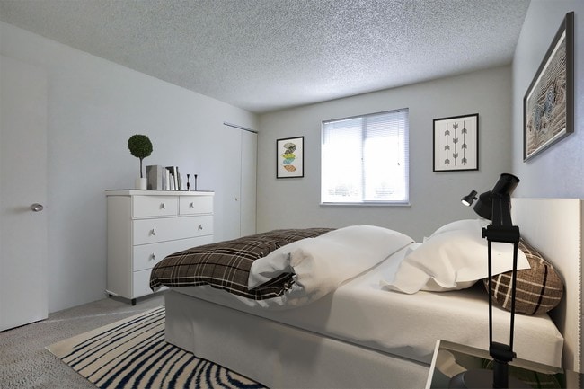 Building Photo - 7238 SW Garden Home Rd