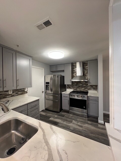 Building Photo - 4801 Waltonshire Cir
