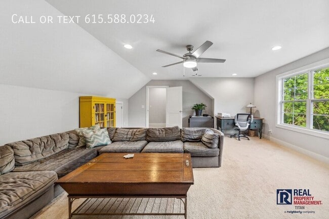 Building Photo - 141 Rivergate Dr