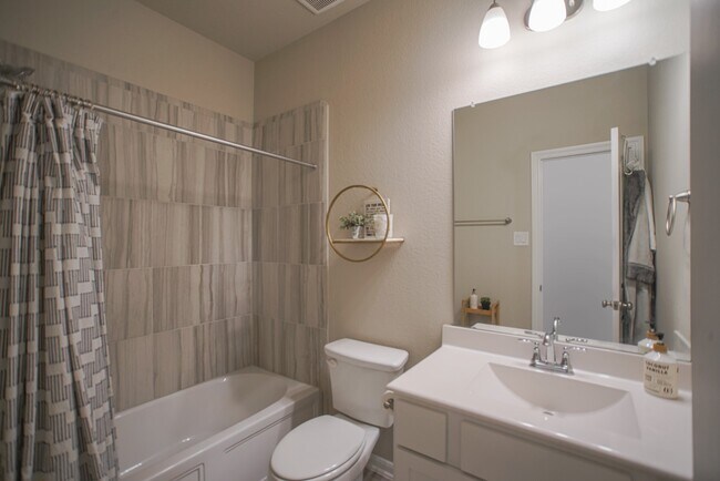 Building Photo - 4232 Merry Mill Dr