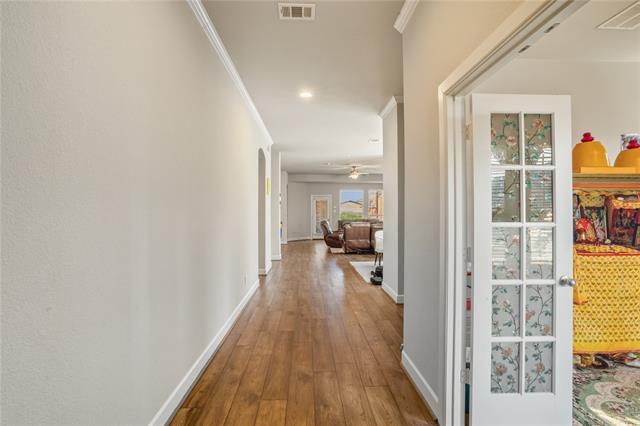 Building Photo - 4301 Meadow Hawk Dr